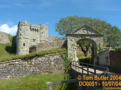 Photo ID: do0051, The main entrance to Carisbrooke Castle, Carisbrooke, Isle of Wight