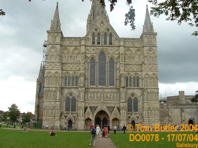 Photo ID: do0078, The main faade of Salisbury Cathedral, Salisbury, Wiltshire