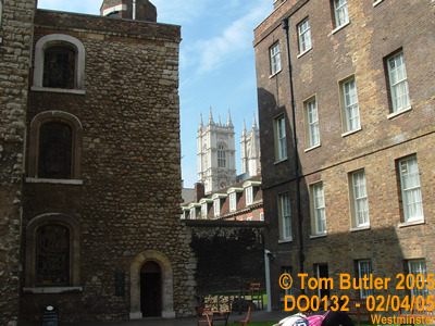 Photo ID: do0132, The towers of Westminster Abbey visible behind the Jewel Tower, Westminster, London