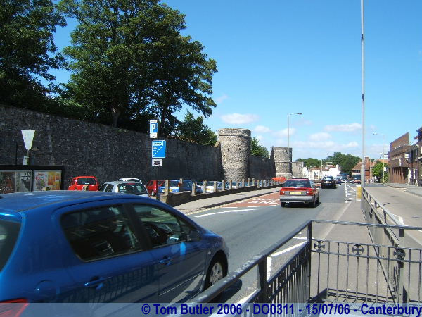 Photo ID: do0311, The city walls, now the boundary of the ring-road, Canterbury, Kent