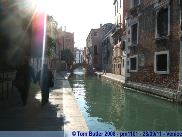 Photo ID: pm1101, Along the edge of one of the side canals on the Dorsoduro, Venice, Italy