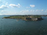 Photo ID: 001977, Passing Suomenlinna (47Kb)