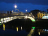 Photo ID: 002614, The Ha'penny bridge at night (47Kb)