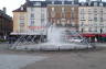 Photo ID: 019522, Fountain by the inner harbour (150Kb)