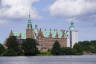 Photo ID: 054293, Main buildings of the Frederiksborg Slot (140Kb)