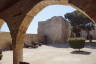 Photo ID: 056770, Looking into the castle (151Kb)