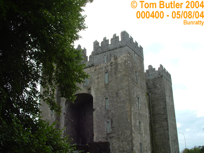Photo ID: 000400, Bunratty Castle in the folk park, Bunratty, Ireland