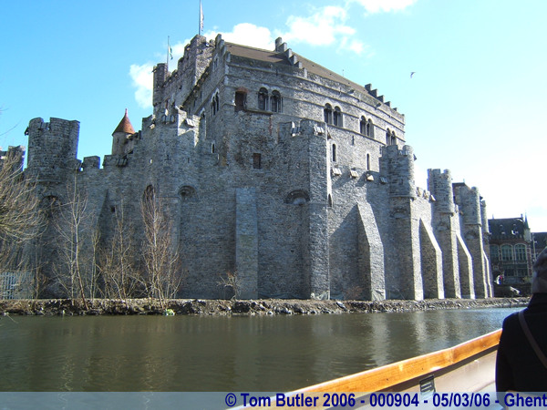 Photo ID: 000904, The Gravensteen seen from the water, Ghent, Belgium