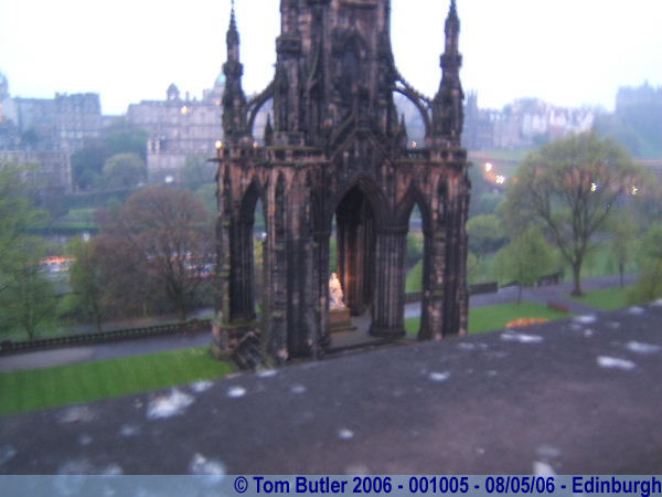 Photo ID: 001005, The Scott monument at dawn, Edinburgh, Scotland