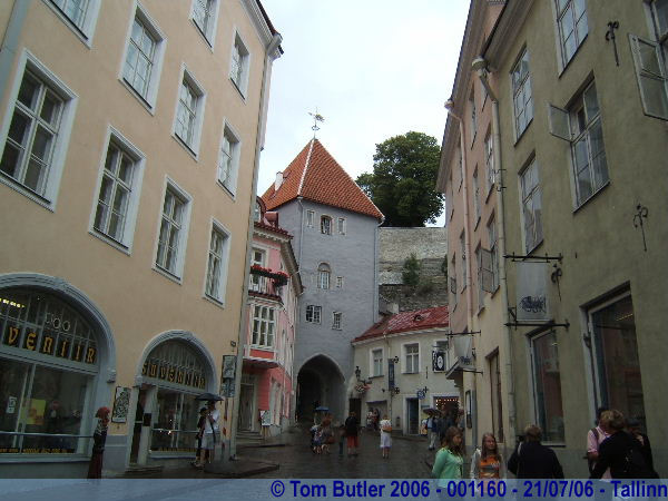 Photo ID: 001160, The gateway to the upper town, Tallinn, Estonia