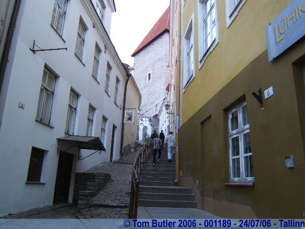 Photo ID: 001189, Climbing up to the upper town, Tallinn, Estonia