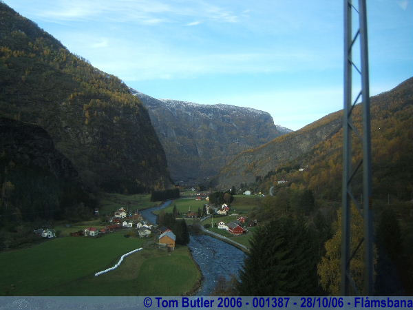 Photo ID: 001387, The Flm valley, Flmsbana, Norway