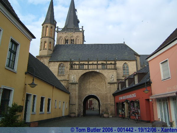 Photo ID: 001442, The cathedral, Xanten, Germany