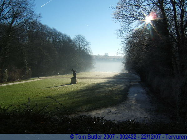 Photo ID: 002422, A sunny, but frosty morning in Tervuren, Tervuren, Belgium