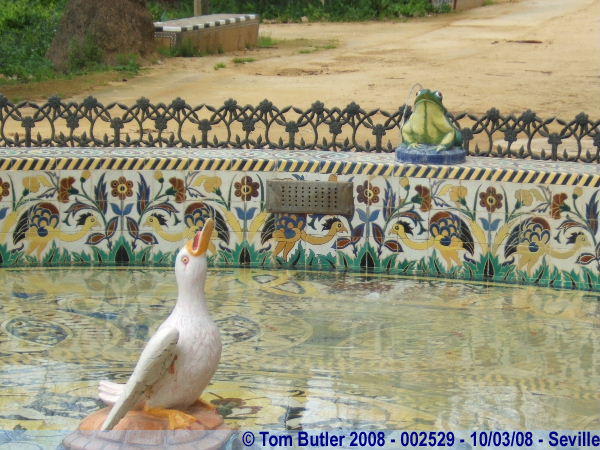 Photo ID: 002529, A duck and frog fountain in the Parque Maria Luisa, Seville, Spain