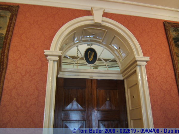 Photo ID: 002619, The Irish national emblem, Dublin, Ireland