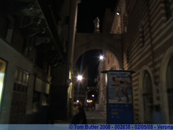 Photo ID: 002638, The side of the Torre dei Lamberti, Verona, Italy
