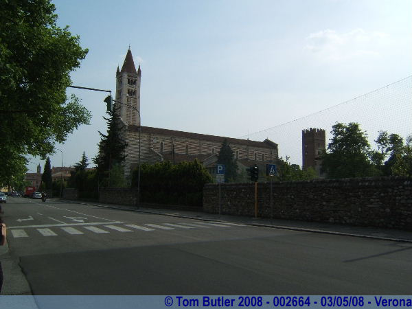 Photo ID: 002664, Approaching the Basilica San Zeno, Verona, Italy