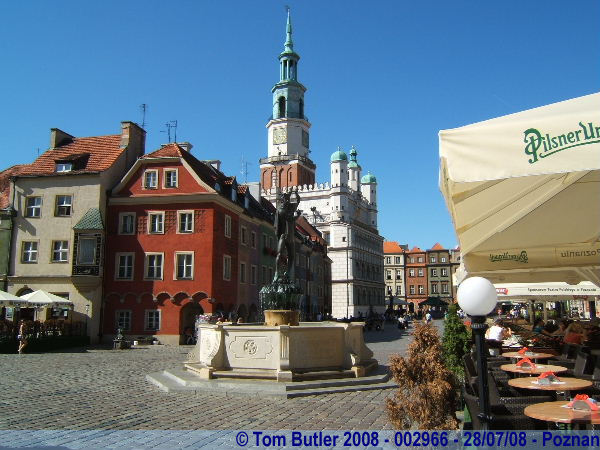 Photo ID: 002966, In the old town square, Poznan, Poland
