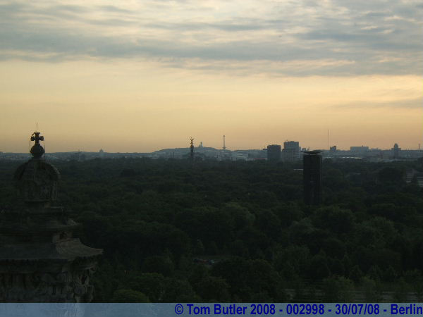 Photo ID: 002998, The Tiergarten from the dome, Berlin, Germany