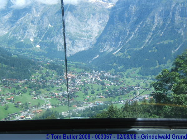 Photo ID: 003067, Approaching Grund, Grindelwald Grund, Switzerland