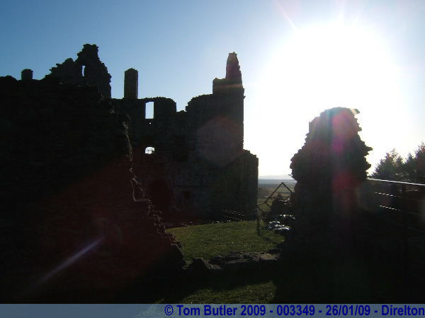 Photo ID: 003349, Inside the ruins of Direlton Castle, Direlton, Scotland