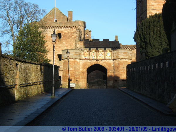 Photo ID: 003401, The entrance to Linlithgow Palace, Linlithgow, Scotland