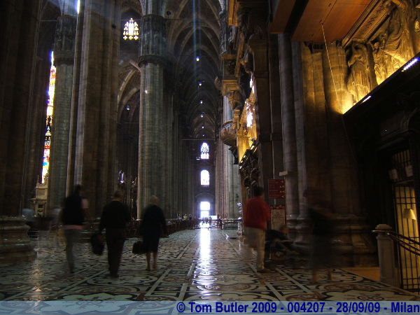 Photo ID: 004207, Looking down the length of the Duomo, Milan, Italy