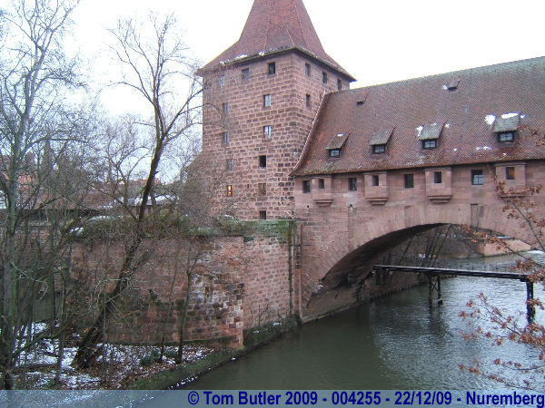 Photo ID: 004255, Hallertor and the city walls crossing the River Pegnitz, Nuremberg, Germany