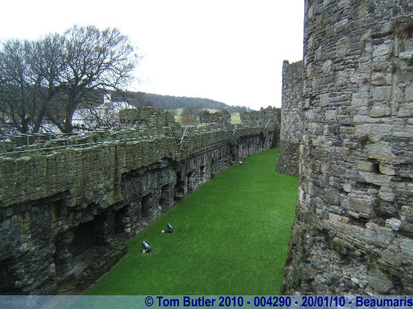 Photo ID: 004290, Up on the outer curtain walls, Beaumaris, Wales