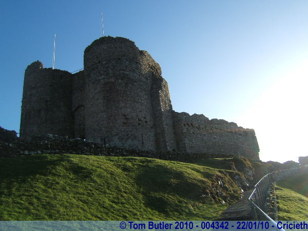 Photo ID: 004342, The ruins of Cricieth Castle, Cricieth, Wales