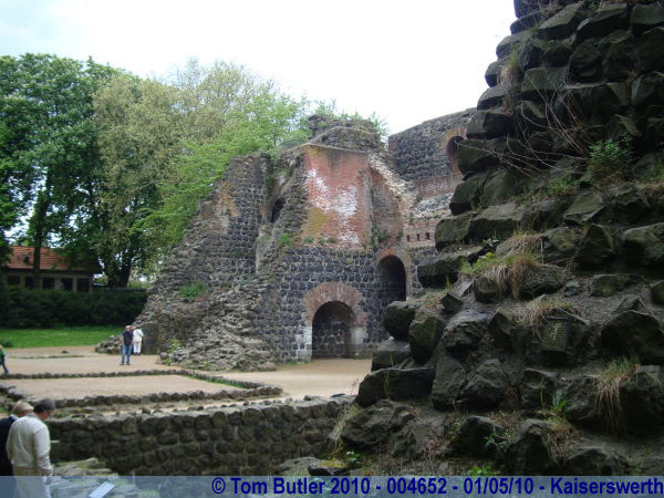 Photo ID: 004652, Ruins of the imperial palace, Kaiserswerth, Germany