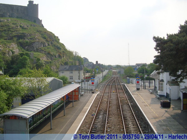 Photo ID: 005750, Looking South along the railway tracks, Harlech, Wales