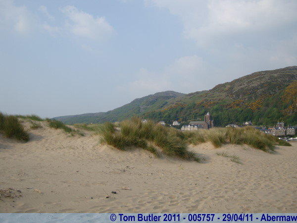 Photo ID: 005757, The dunes hide the town, Abermaw, Wales