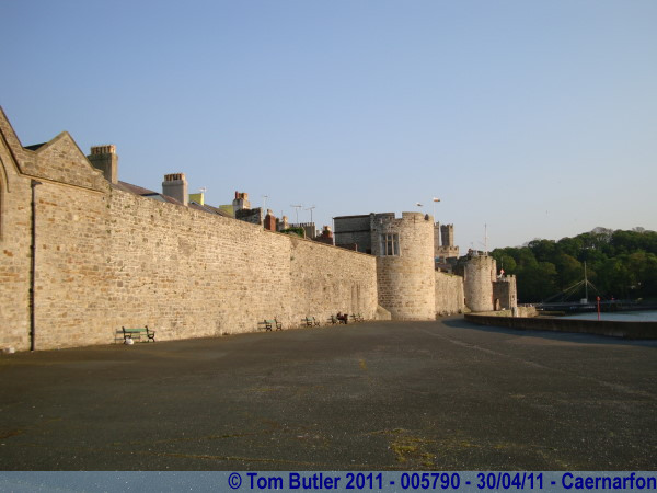 Photo ID: 005790, The Caernarfon walls at sunset, Caernarfon, Wales