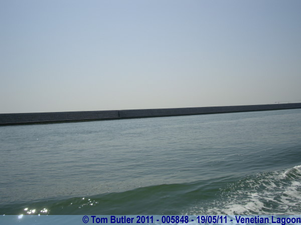 Photo ID: 005848, The sea wall between the Lagoon and the Mediterranean, Venetian Lagoon, Italy