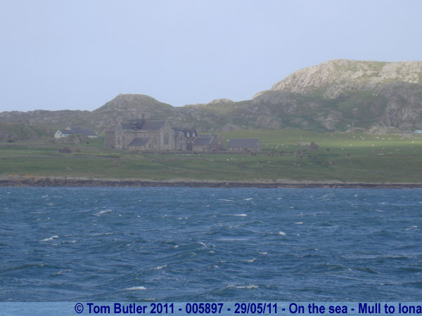 Photo ID: 005897, Approaching Iona, On the sea - Mull to Iona, Scotland