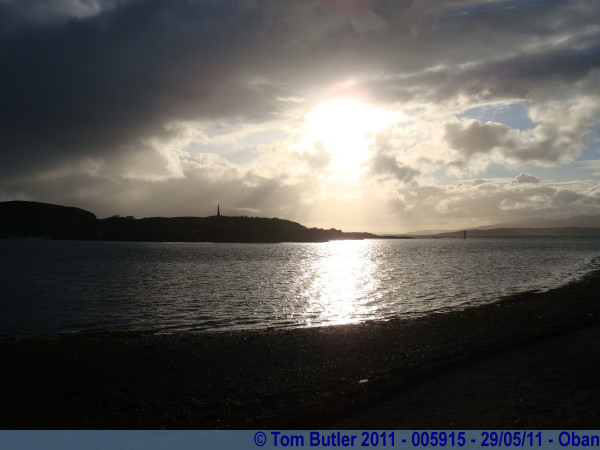 Photo ID: 005915, The sun starts to set behind Kerrera, Oban, Scotland