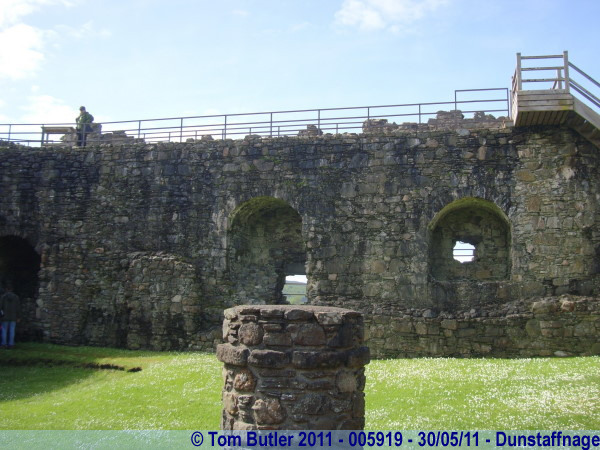 Photo ID: 005919, The ruins of Dunstaffnage castle, Dunstaffnage, Scotland