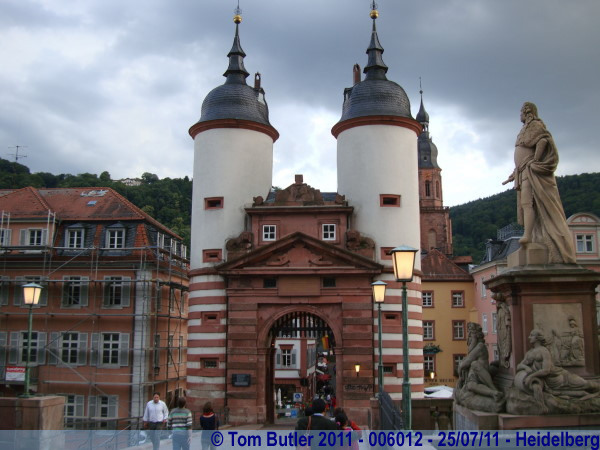 Photo ID: 006012, The gateway onto the old bridge, Heidelberg, Germany
