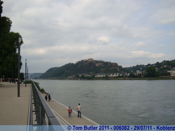 Photo ID: 006082, Walking by the Rhine, Koblenz, Germany