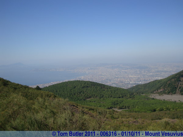Photo ID: 006316, Looking down on the Bay of Naples, Mount Vesuvius, Italy