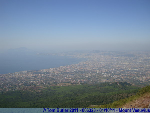 Photo ID: 006323, The sweep of the bay of Naples, Mount Vesuvius, Italy