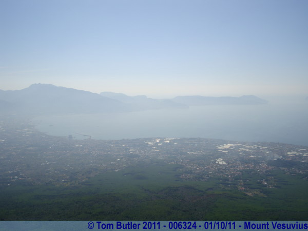 Photo ID: 006324, The Sorrentine Peninsular, Mount Vesuvius, Italy