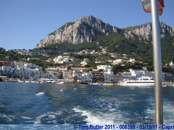 Photo ID: 006399, In the harbour, Capri, Italy
