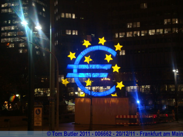Photo ID: 006662, The logo of the Euro, outside the ECB, Frankfurt am Main, Germany