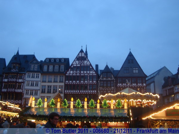 Photo ID: 006680, Christmas Market in the Rmerberg, Frankfurt am Main, Germany