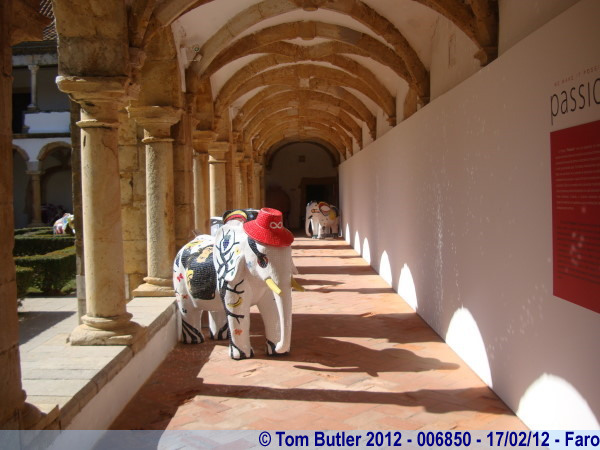 Photo ID: 006850, Inside the courtyard of the Museu Municipal, Faro, Portugal