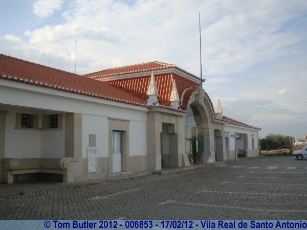 Photo ID: 006853, The customs house, Vila Real de Santo Antonio, Portugal