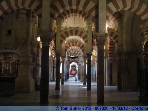 Photo ID: 007020, Looking through the arches, Crdoba, Spain